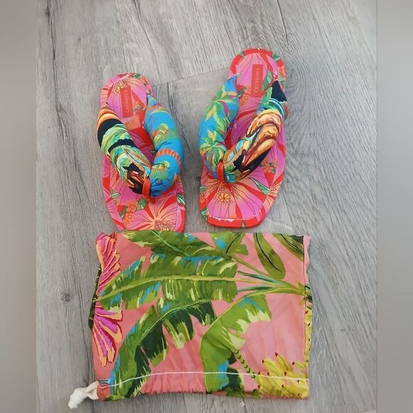 FARM Rio Multicolor Floral Accessories - Picture 1 of 4